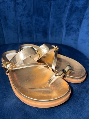 Dolce Vita Gold Metallic Women's Toe-Ring Sandals Size 7